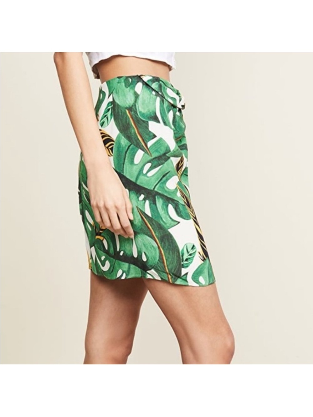 FARM RIO BANANA SKIRT - Picture 2 of 8